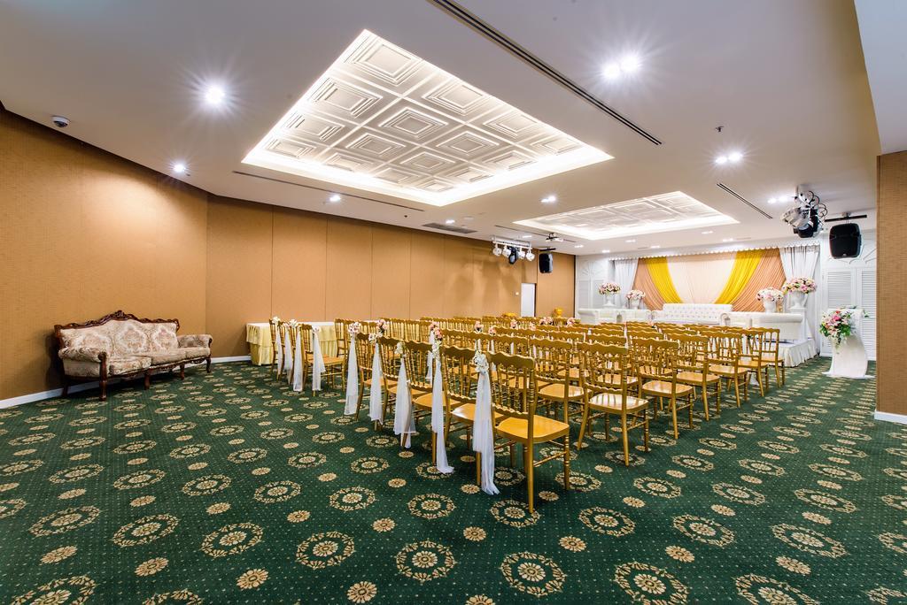 Buri Sriphu Hotel Hatjaj Kültér fotó